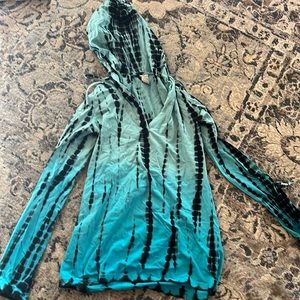 Tie dye blue and black fitted hoodie L